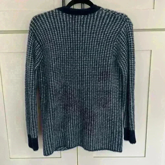 Court & Rowe Houndstooth Eyelash Cardigan - Picture 3 of 11